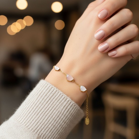 Eurasia Mother of Pearl Bracelet